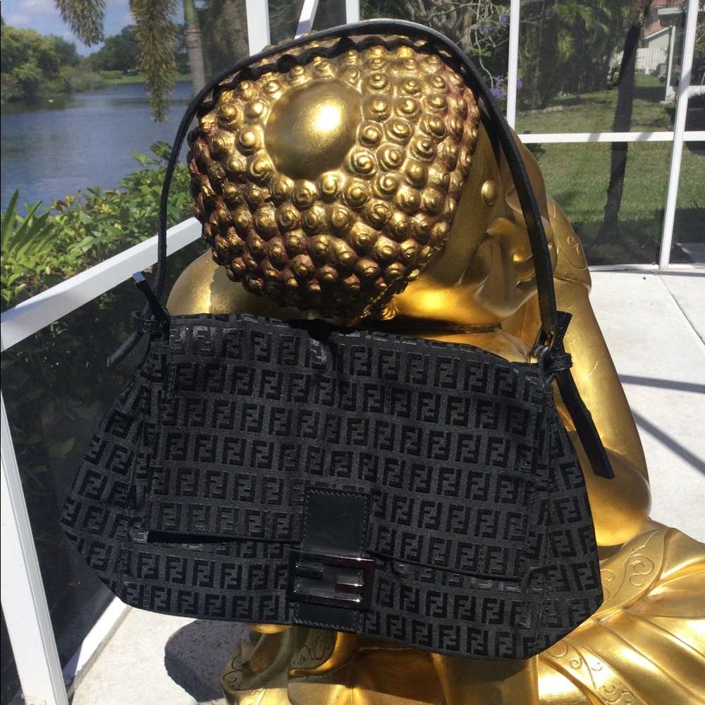Fendi black shoulder bag